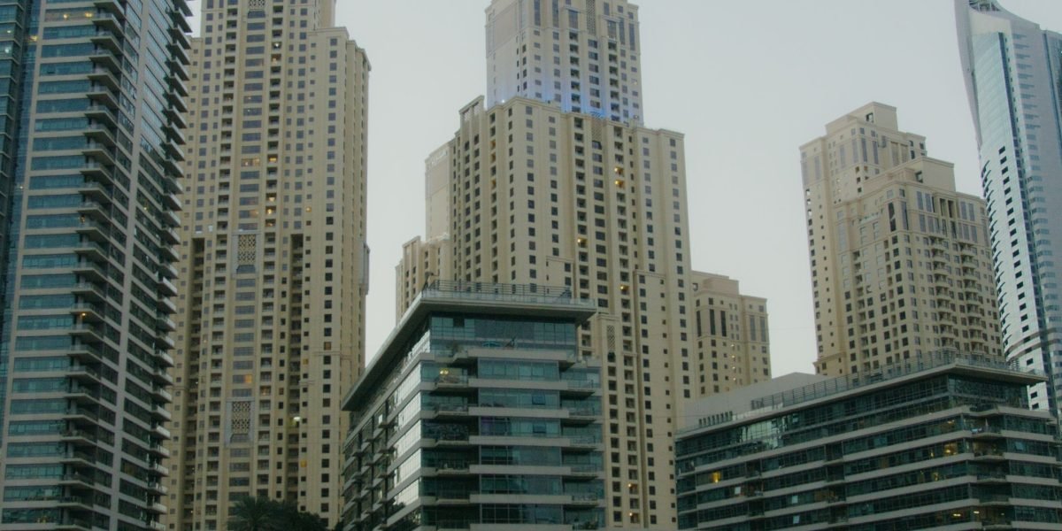 How to Buy Luxury Real Estate in Dubai in 2026